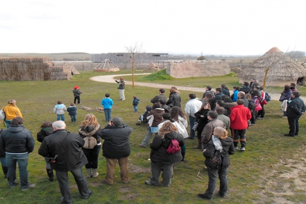 Centro de arqueología experimental de Atapuerca (CAREX)