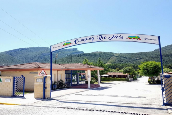 Camping Río Nela