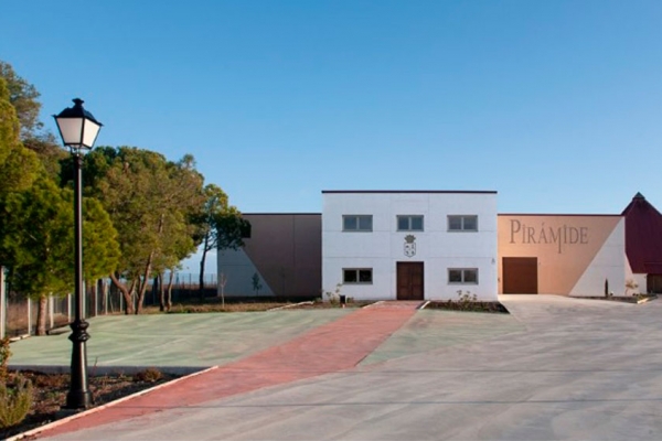 Bodegas y Viñedos Montegaredo