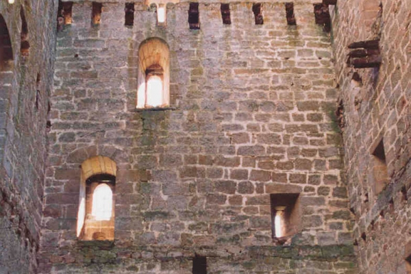 Castillo de los Velasco o Torre-Fuerte de La Riba