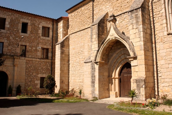 Convento de Santa María de Rivas