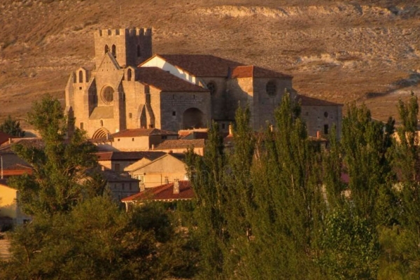 Iglesia de San Esteban de Los Balbases