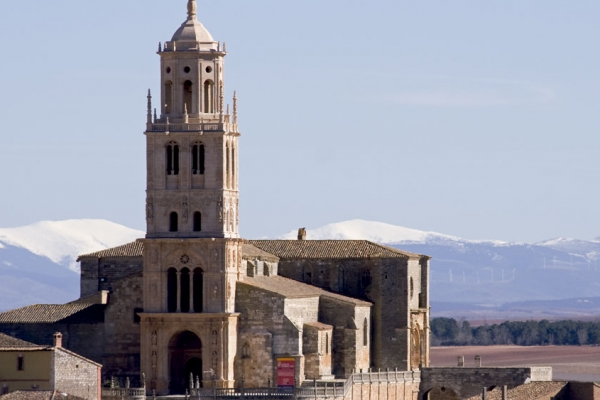 Iglesia de la Asunción de Nuestra Señora de Santa María del Campo