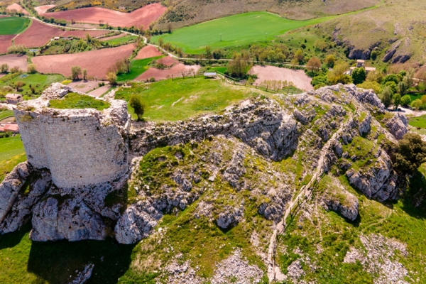 Castillo de Monasterio de Rodilla